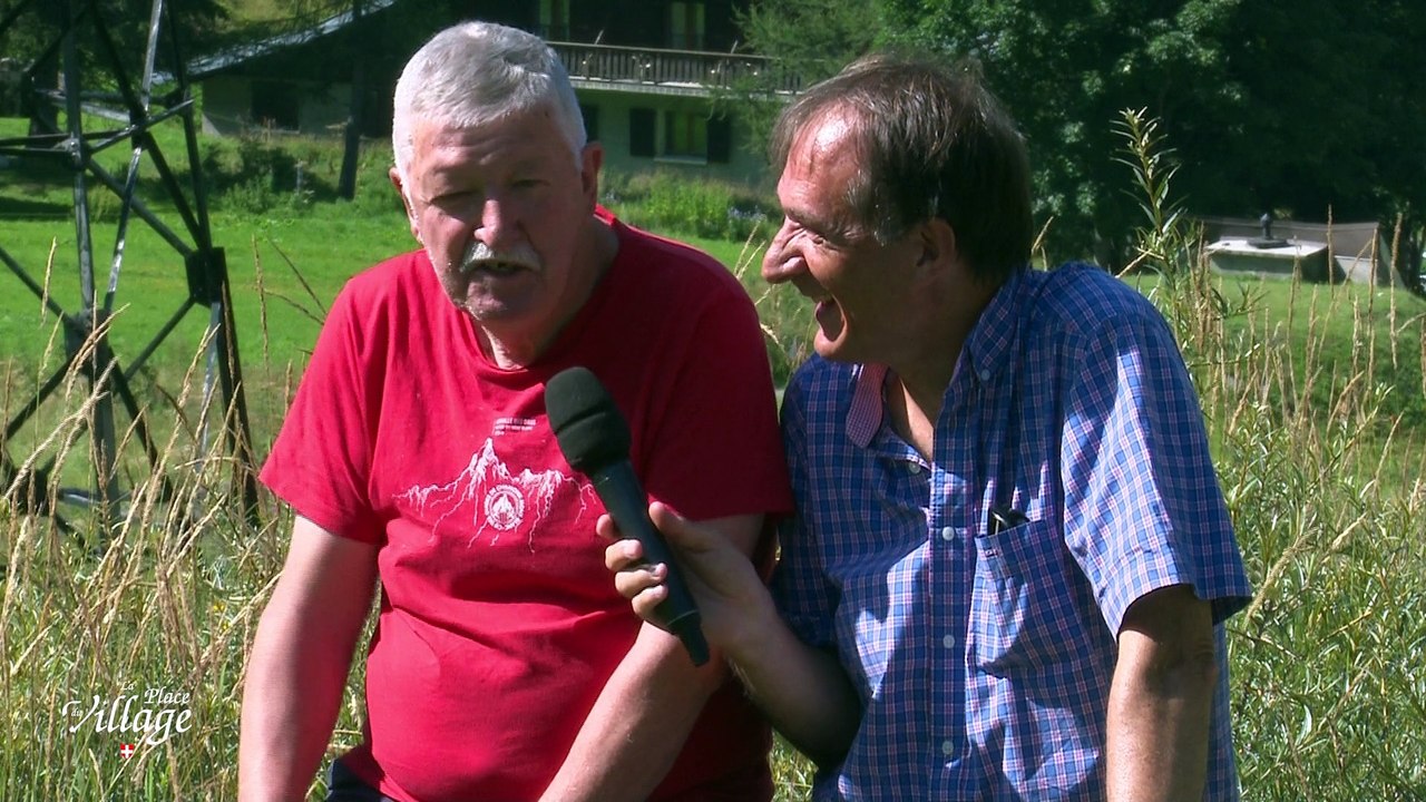 La Place du Village [S.1][E.71] Le village du Tour à Chamonix Mont Blanc (Pays du Mont-Blanc)