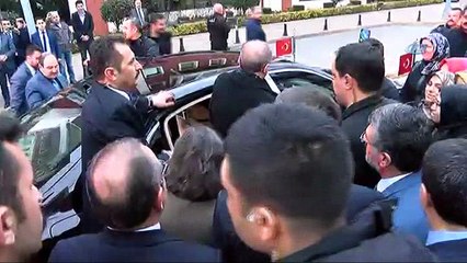 Cumhurbaşkanı Erdoğan, Sultanbeyli Belediyesini ziyaret etti