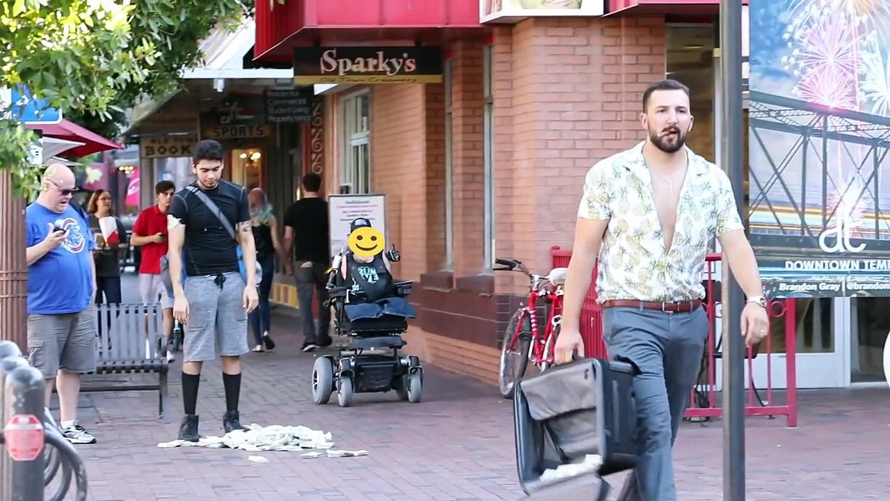 DROPPING_$1,000,000_PRANK!!_720P