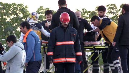 Otomobil sulama kanalına devrildi: 2 ölü (2) - ŞANLIURFA