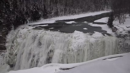 New York's Letchworth Park Waterfalls Freeze Over in Bitter Cold