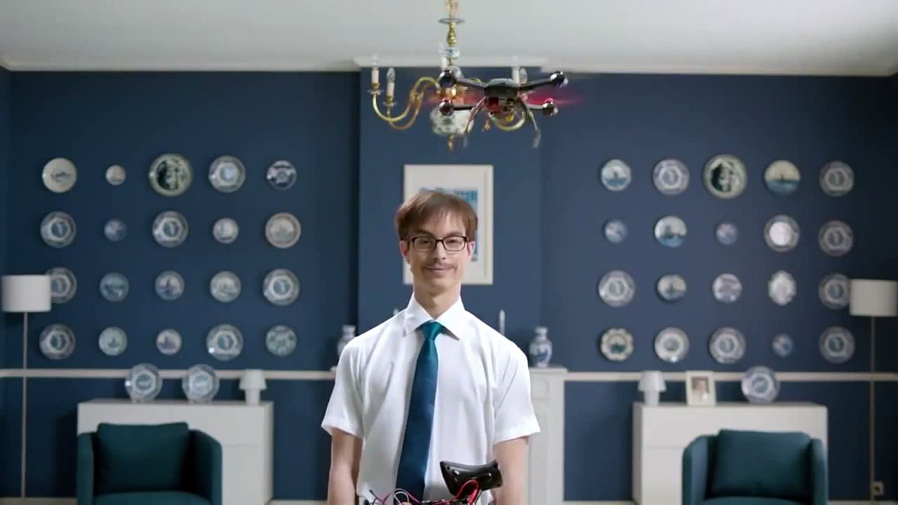 Drone   Head & Shoulders   Commercial 2015