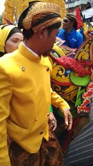 Meron sukolilo (mbah bayan)