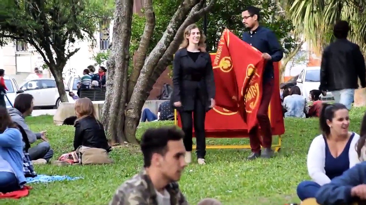 Toalha Social   Biscoitos Zezé Commercial 2015