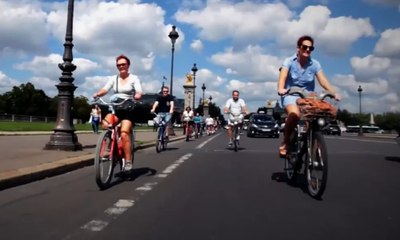 Terobosan Baru di Kota Paris: Sepeda Listrik!