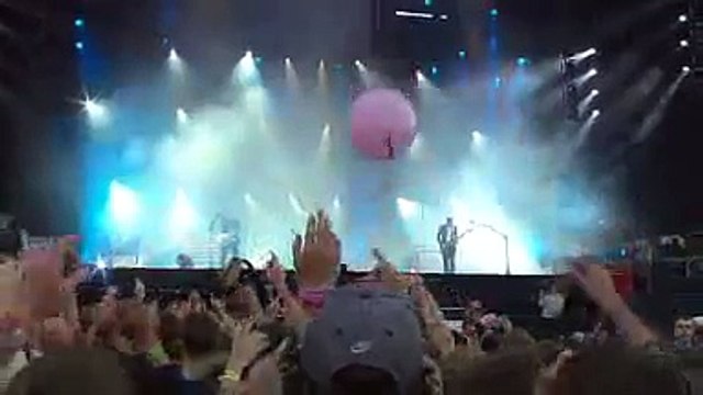 Muse - Hysteria, Rock Werchter Festival, Werchter, Belgium 7/3/2004