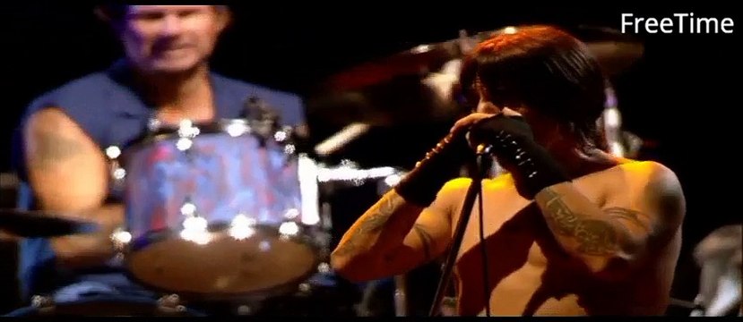 Red Hot Chili Peppers - Californication LIVE Slane Castle 2003