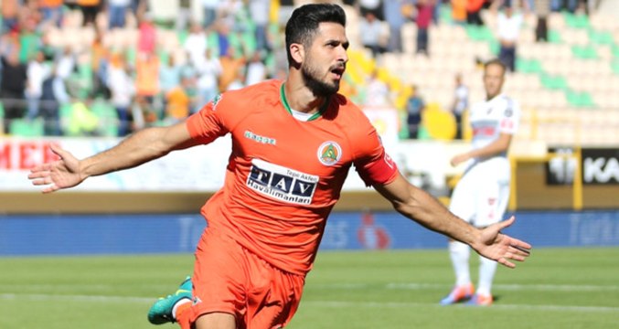 Başakşehir, Emre Akbaba Transferi İçin Görüşmelere Başladı