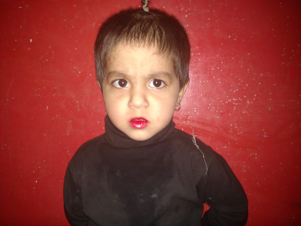 jony jony yes papa A funny little girl