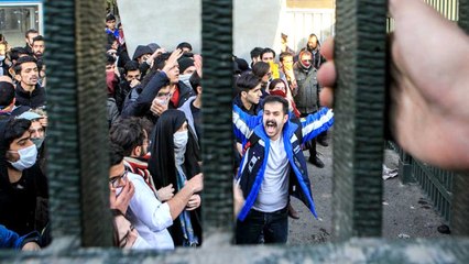 Protestolarla Sarsılan İran'a Hükümetten Uyarı: Tuzaklara Karşı Dikkatli Olun