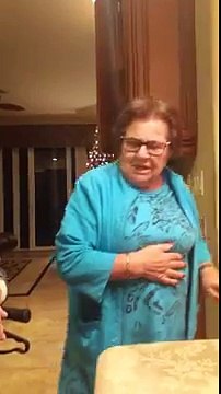 Quand une grand-mère italienne utilise Google Home pour la première fois