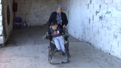 Mert Ali'nin Tekerlekli Sandalyesinin Aküsünü Çaldılar