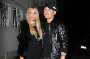 Paris Hilton confirms engagement