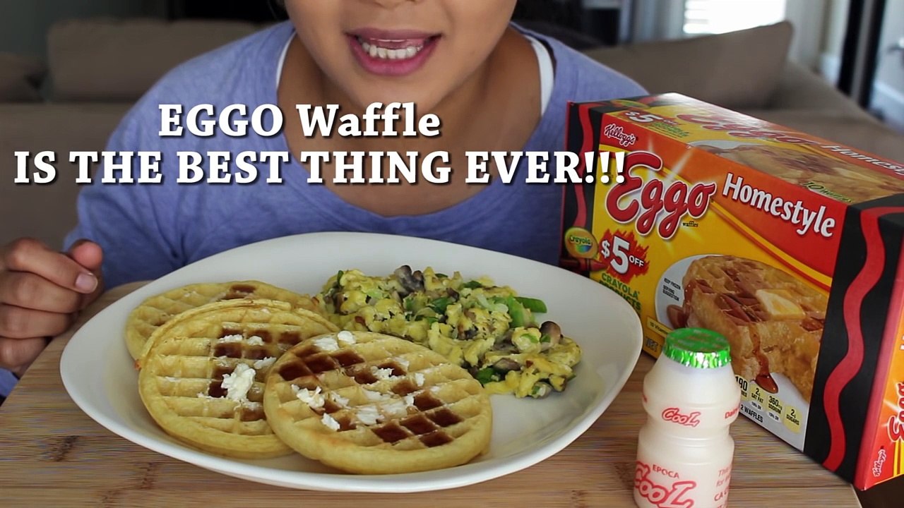 STRANGER THINGS Tribute ASMR: Eggo Waffles *Eating Sounds*