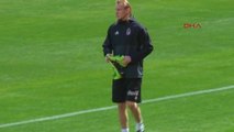 Beşiktaş'ın Yeni Transferi Vida, İlk Antrenmanına Çıktı