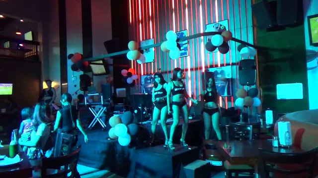 HOOTERS PATTAYA THAILAND