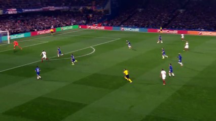 Fans voted: Dzeko's volley against Chelsea the best Roma goal in 2017.