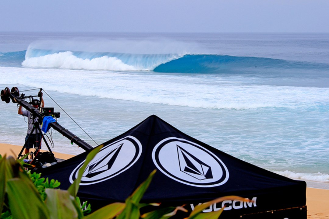 WSL  VOLCOM  PIPE  PRO 2018   live-on