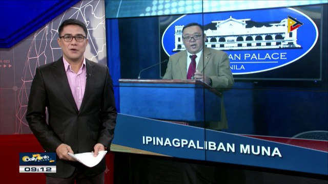 Pagsibak sa isang mataas na opisyal ng pamahalaan, ipinagpaliban muna