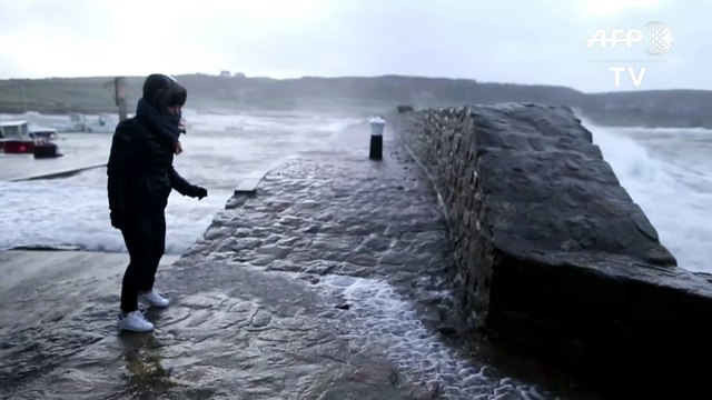 Storm Eleanor batters Europe