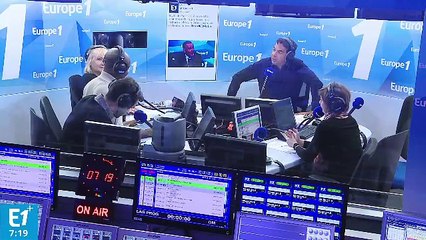 La Grande Muraille de Bulles : une barrière qui piège le plastique des rivières pour l’empêcher de se déverser dans la mer