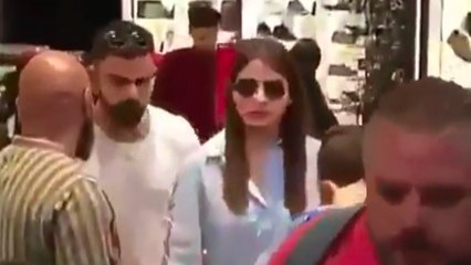 Virat Kohli And Anushka Sharma Shopping in South Africa