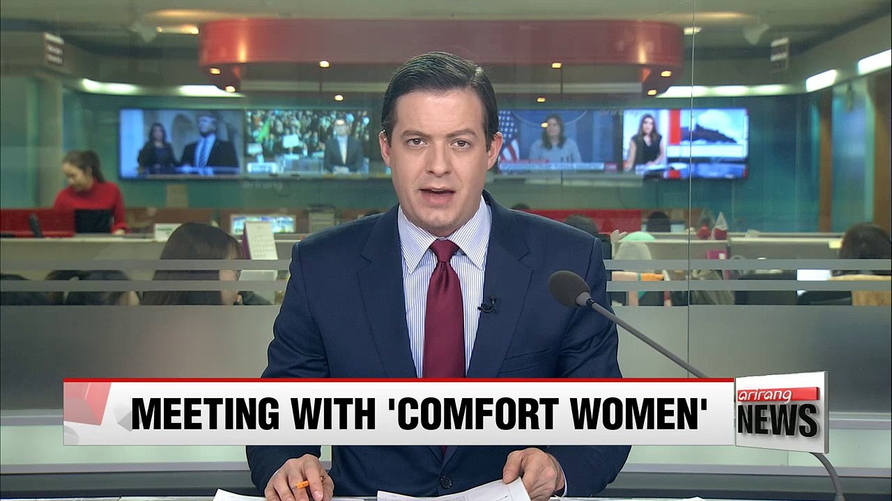 Pres. Moon invites victims of Japanese wartime sex slavery to Blue House