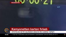 Kamyonetten karton fırladı