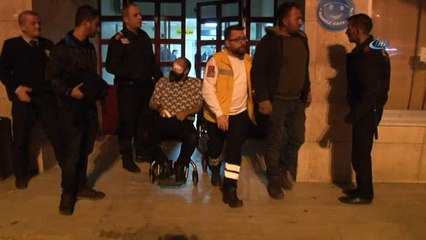 Polisleri bıçakla yaralayan doktor için rapor bekleniyor