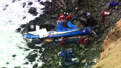 La cifra de muertos por accidente de bus en Perú se eleva a 51