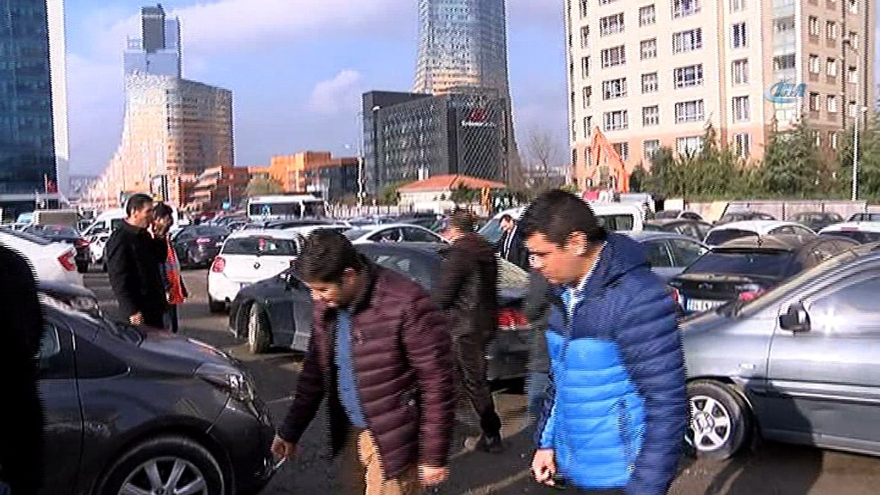 Ataşehir Belediyesi Fen İşleri Müdürü Deniz Kutlu, “Söz konusu alan Milli Emlak Genel Müdürlüğü'ne ait bir arazi”