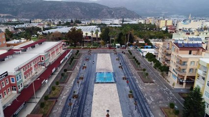 Demre'de 'Noel Baba Heykeli' yer değiştiriyor