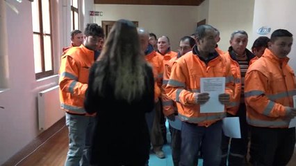 Taşeron İşçilerin Kadro Başvurularında Uzun Kuyruklar Oluşturdu