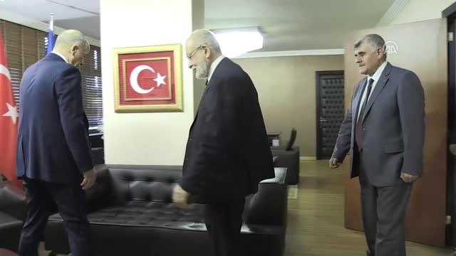 Sp Genel Başkanı Karamollaoğlu, Türk-İş Genel Merkezi'ni Ziyaret Etti (1)