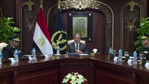 إجتماع وزير الداخلية مع القيادات الأمنية لمناقشة تأمين احتفالات المصريين