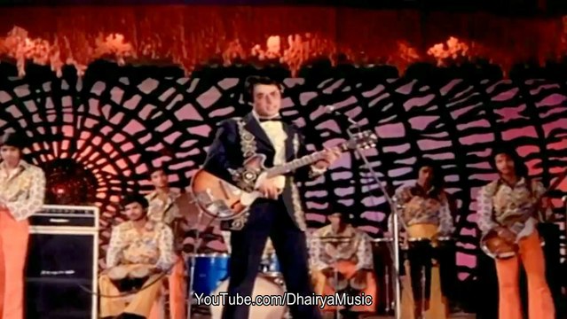 Yaadon Ki Baarat Nikli Hai [HD] - Yaadon Ki Baaraat (1973) | Dharmendra | Zeenat Aman | Vijay Arora | Tariq Khan