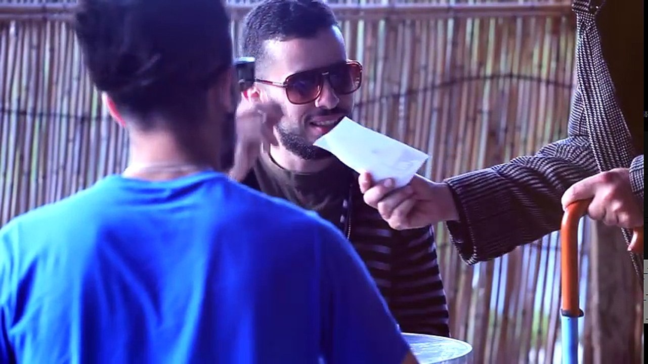 Zouhair Bahaoui - Tfekarni Belkhir - زهير البهاوي - تفكرني بالخير Clip Officiel