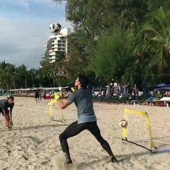 Çılgın kaleci antrenmanı!