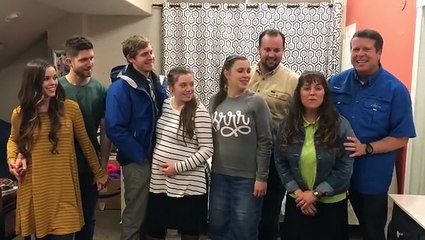 Joy-Anna Duggar Looks Ready To Pop In Congratulatory Video For Sister Jinger