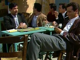 Βαμμένα Κόκκινα Μαλλιά E01