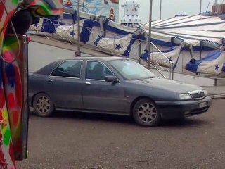 Οι δρόμοι της πόλης E22   Άτυχη μέρα