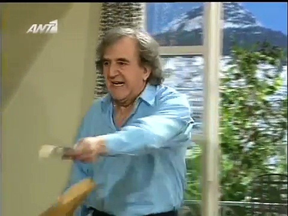 Διπλανή πόρτα E07