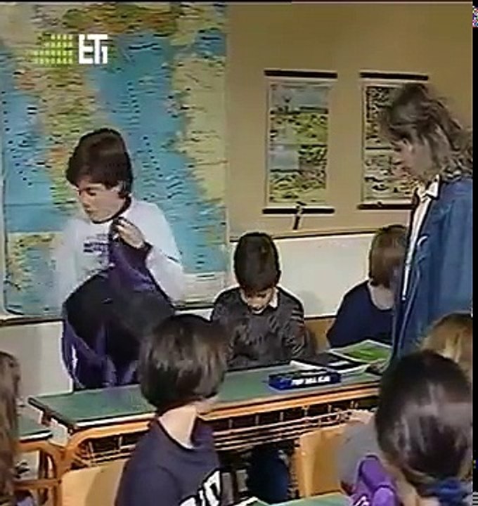 Το Κορίτσι Από Το Ποτάμι E10