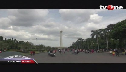 Libur Sekolah dan Natal, Monas Ramai Dipadati Pengunjung