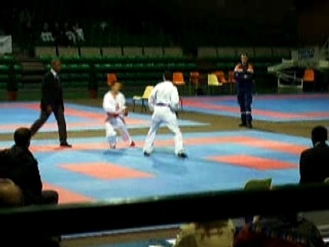 Coupe de france par equipe , karaté. Finale Cadets.