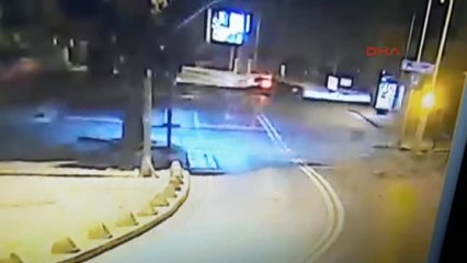 Burak Yılmaz'ın Yaptığı Kaza Kamerada