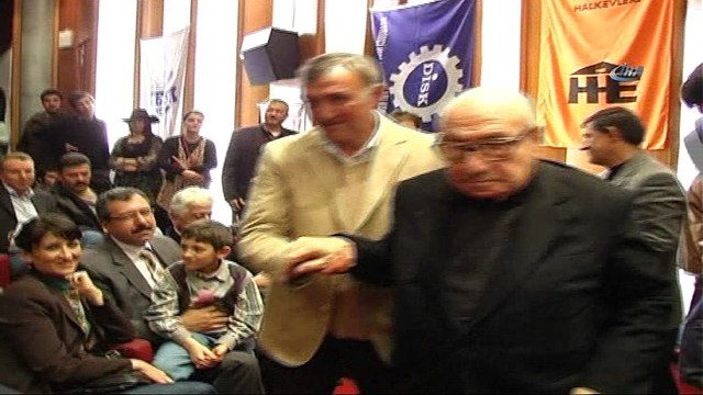 Gazeteci-Yazar Aydın Boysan 97 yaşında hayatını kaybetti