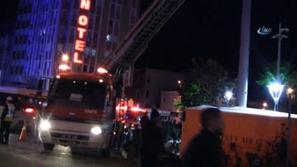 Elektrik direğinden atlamaya kalktı