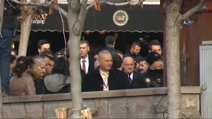 Başbakan Yıldırım: "(Kabine Revizyonu) Olmayan Şeyin Nesini Öngöreyim"