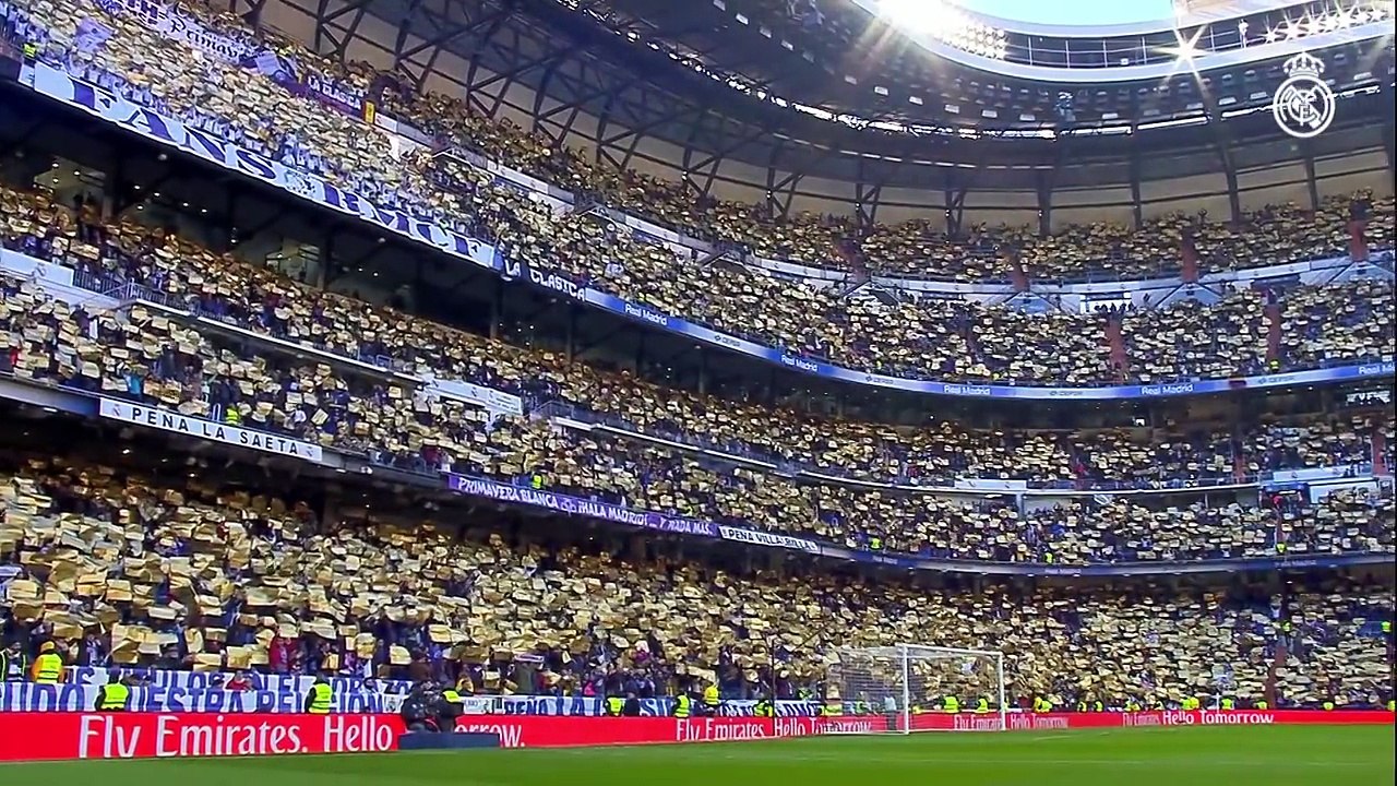 Cristiano Ronaldo offers his fourth Ballon d'Or to the Bernabéu